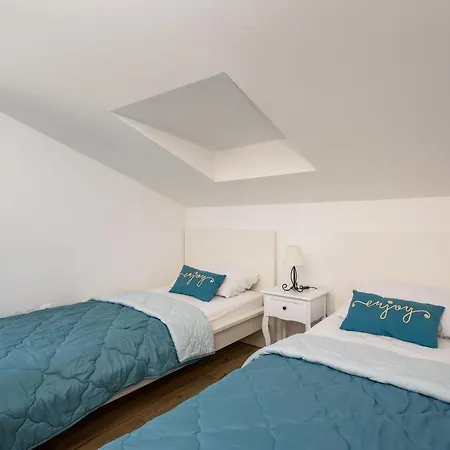 Morska Lägenhet Komarna