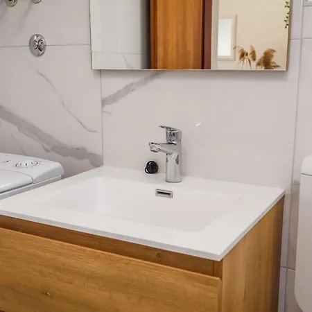 Morska Lägenhet Komarna