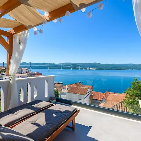 Morska Apartment Komarna
