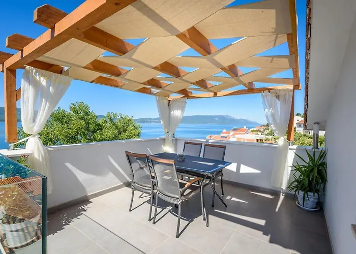 Daire Morska Komarna