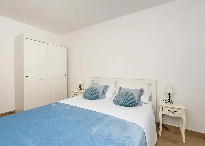 Morska Daire Komarna